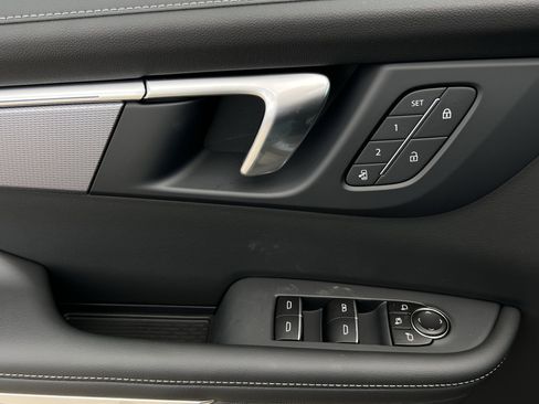 New 2026 Buick Enclave Sport Touring w/ Power Package image 24