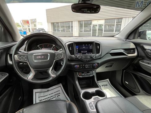 Used 2022 GMC Terrain AT4 w/ Infotainment Package II image 16