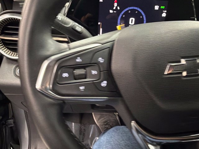 Used 2025 Chevrolet Trax ACTIV w/ Driver Confidence Package FWD image 24