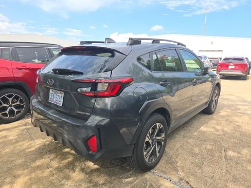 Used 2025 Subaru Crosstrek 2.5i Premium AWD/4WD image 8
