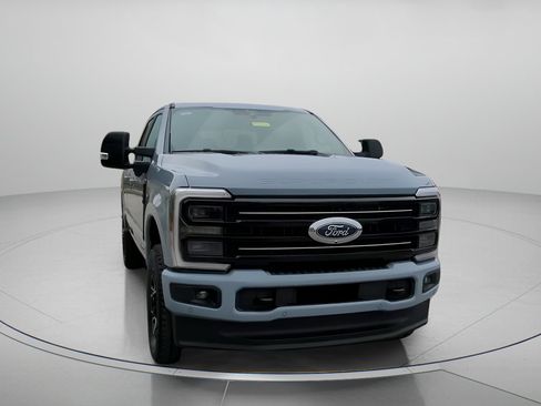 New 2026 Ford F350 Platinum image 4