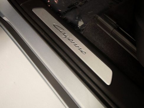 New 2026 Porsche Cayenne Coupe image 18