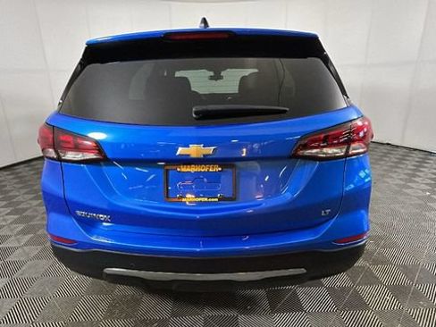 Used 2024 Chevrolet Equinox LT FWD image 3