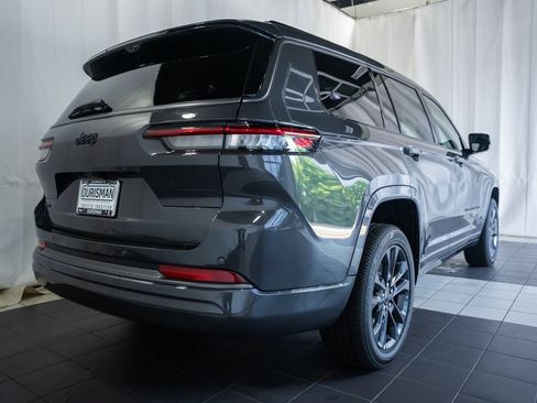 New 2026 Jeep Grand Cherokee L Limited AWD/4WD image 4