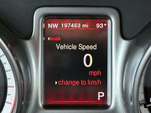 Used 2017 Dodge Journey Crossroad w/ Popular Equipment Group FWD image 17