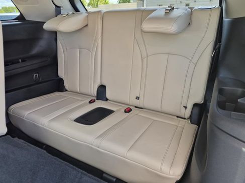 Used 2025 INFINITI QX60 Luxe AWD/4WD image 19