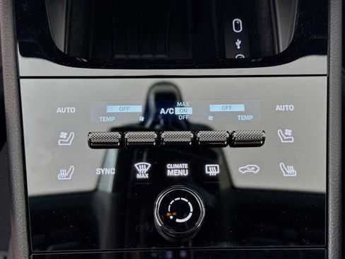 New 2026 Porsche Cayenne E-Hybrid image 13