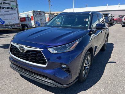 Used 2023 Toyota Highlander XLE