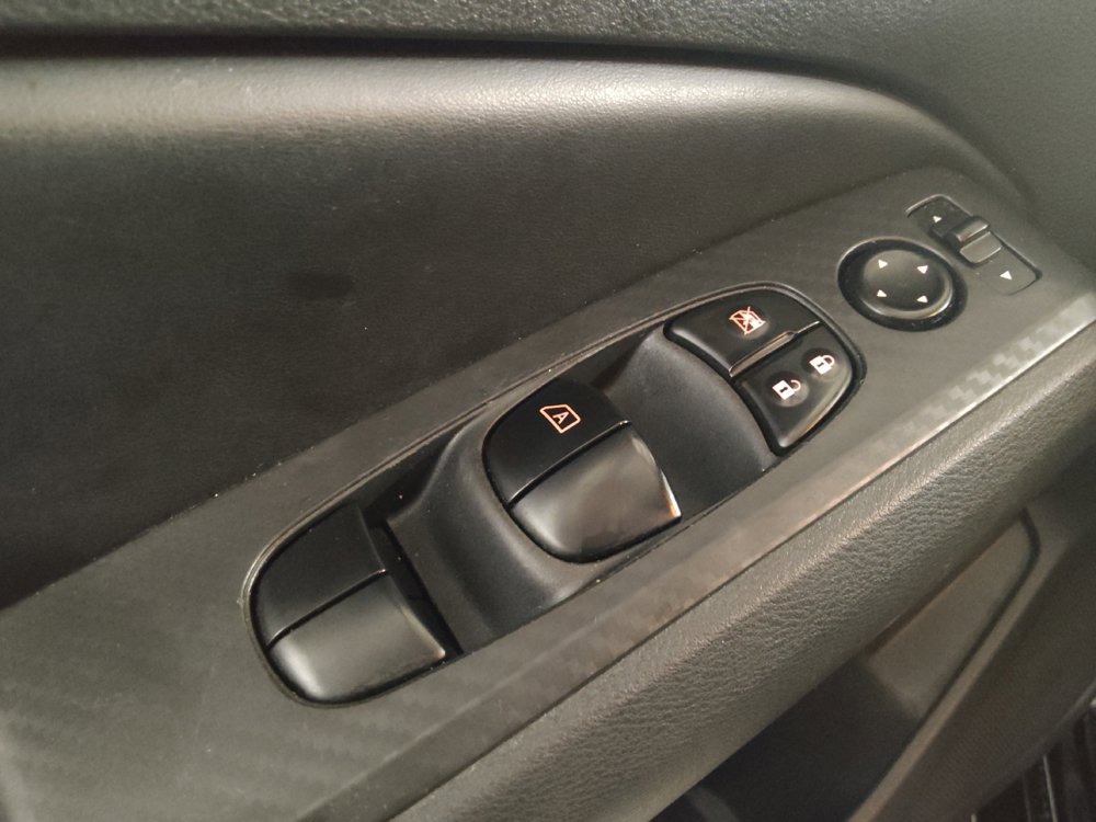 Used 2024 Nissan Altima 2.5 S FWD image 27