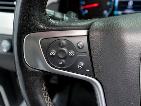 Used 2019 GMC Yukon SLT image 28