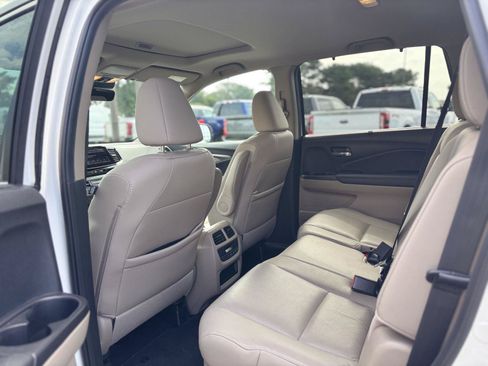 Used 2022 Honda Pilot EX-L image 9
