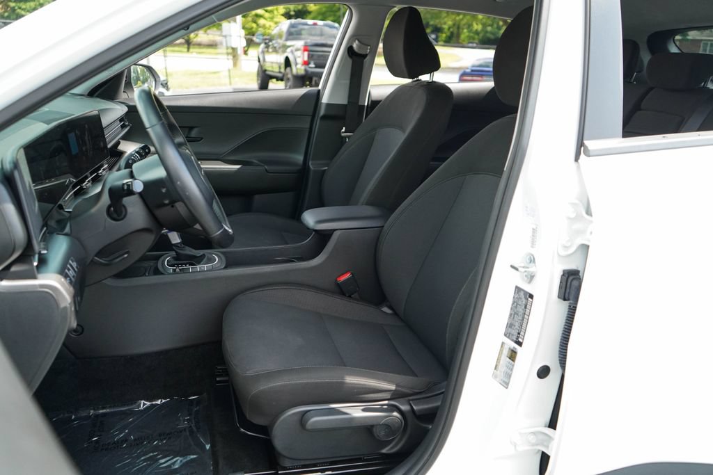 Used 2026 Hyundai Kona SEL Sport FWD image 6