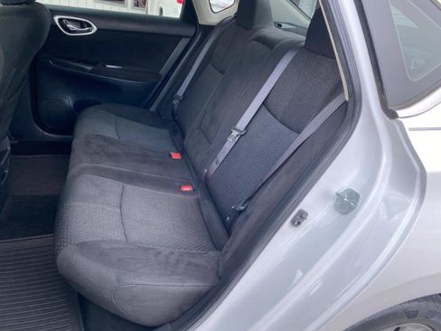 Used 2013 Nissan Sentra SR FWD image 15