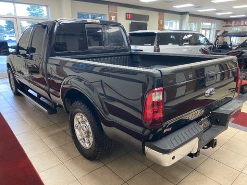 Used 2013 Ford F250 Lariat w/ Chrome Pkg RWD image 4