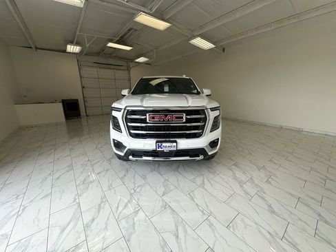 New 2026 GMC Yukon XL Elevation w/ Elevation Premium Package AWD/4WD image 3