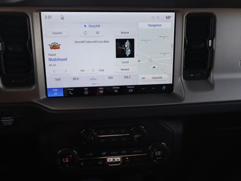 New 2026 Ford Bronco Outer Banks AWD/4WD image 18