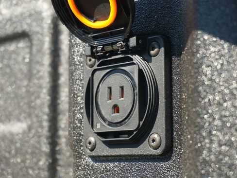 New 2026 Chevrolet Silverado 1500 LTZ w/ LTZ Premium Package image 13