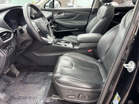 Used 2020 Hyundai Santa Fe Limited w/ Cargo Package image 29