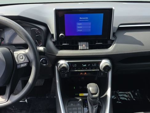 Used 2025 Toyota RAV4 XLE w/ Convenience Package AWD/4WD image 15