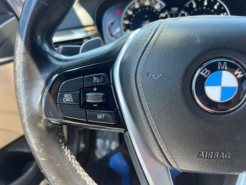 Used 2017 BMW 530i RWD image 42