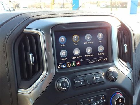 Used 2022 Chevrolet Silverado 1500 LTZ image 10