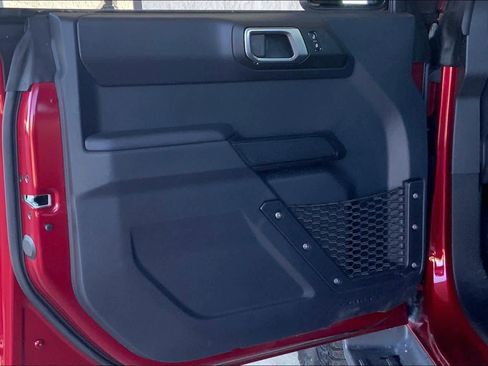 Certified 2025 Ford Bronco 4-Door w/ Sasquatch Package image 21