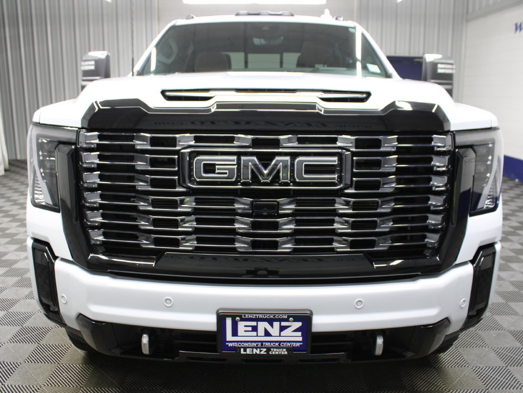 Used 2026 GMC Sierra 2500 Denali Ultimate w/ LPO, GMC Protection Package AWD/4WD image 56