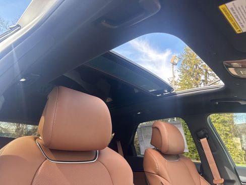 New 2026 Genesis GV70 2.5T Advanced image 37