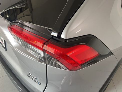 Used 2019 Toyota RAV4 XLE w/ Convenience Package AWD/4WD image 48