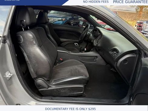 Used 2023 Dodge Challenger R/T w/ Plus Package image 15