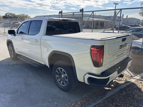 Used 2024 GMC Sierra 1500 AT4 w/ Technology Package image 4