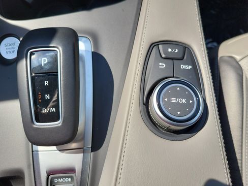 Used 2024 INFINITI QX50 Luxe image 36