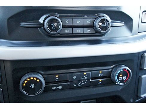 Used 2023 Ford F150 XLT image 27