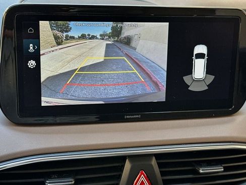 Used 2023 Hyundai Santa Fe SEL Convenience image 18