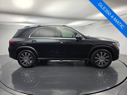 Used 2024 Mercedes-Benz GLE 350 4MATIC image 3