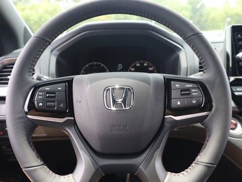 New 2026 Honda Odyssey Sport-L image 11