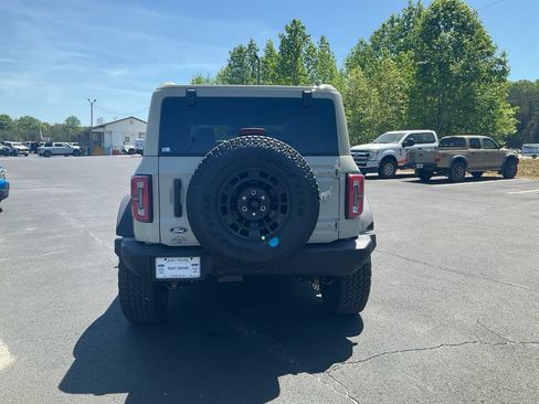 New 2026 Ford Bronco Badlands AWD/4WD image 6