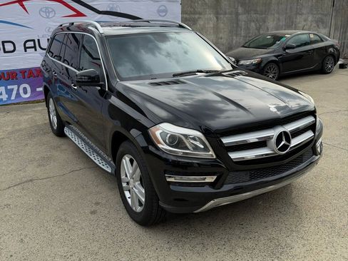 Used 2013 Mercedes-Benz GL 450 4MATIC image 1