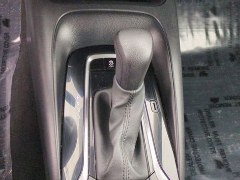 Used 2024 Toyota Corolla LE image 23