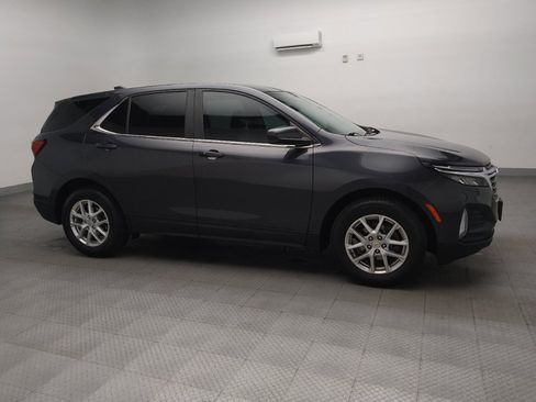 Used 2022 Chevrolet Equinox LT image 11