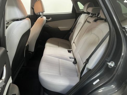 Used 2022 Hyundai Kona SEL w/ Convenience Package FWD image 27