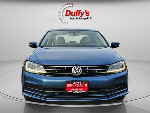 Used 2018 Volkswagen Jetta SE image 14