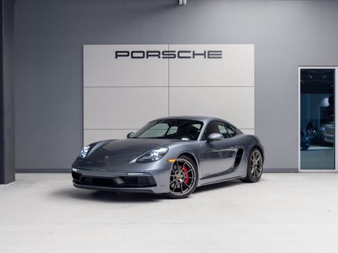 Used 2025 Porsche 718 Cayman GT4 image 1