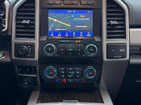 Used 2021 Ford F350 Lariat w/ Lariat Ultimate Package image 15