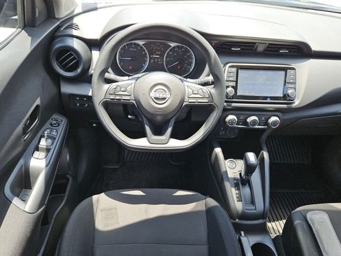 Used 2025 Nissan Kicks Play S FWD image 5