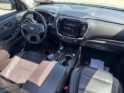 Used 2019 Chevrolet Traverse Premier w/ Redline Edition FWD image 12