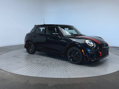 New 2026 MINI Cooper S FWD image 2