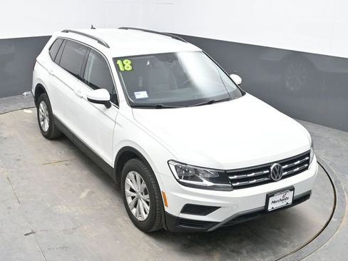 Used 2018 Volkswagen Tiguan SE image 24