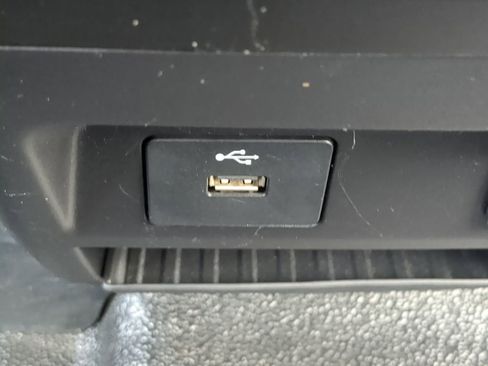 Used 2022 Ford F550 XL w/ Power Equipment Group image 19