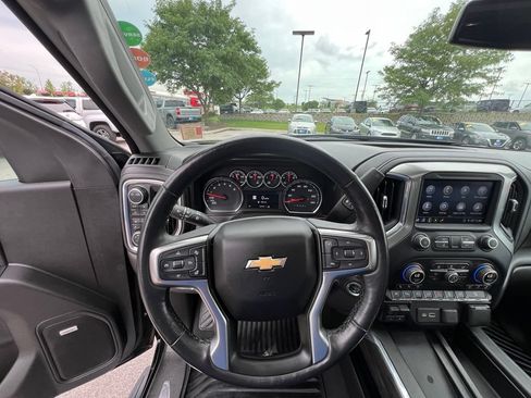 Used 2020 Chevrolet Silverado 1500 LTZ w/ LTZ Premium Package AWD/4WD image 48
